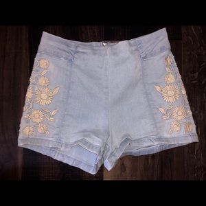 Bullhead Floral Denim Shorts